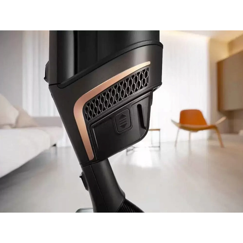 Пылесос вертикальный Miele SOML0 Triflex HX2 Pro
